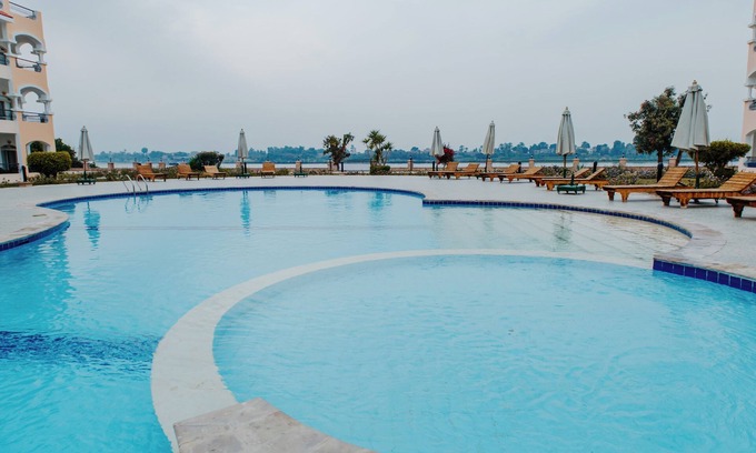 Luxor Hotel | Aton Suites Luxor Resort East Bank Nile View