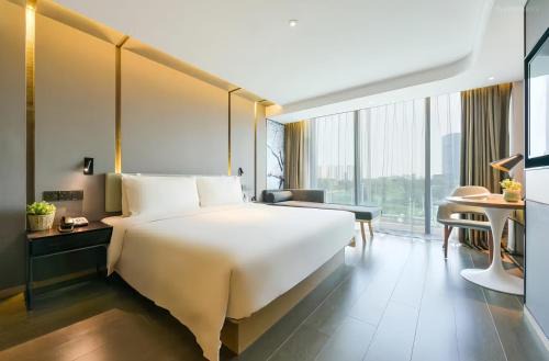Xuanwu Hotel | Atour Hotel Beijing Lize Financial Business District