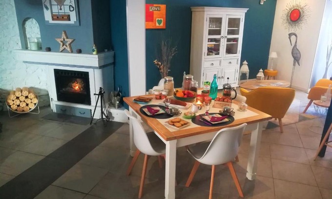 Saint-Hippolyte Cama Y Desayuno | Au Monde de Maëlle