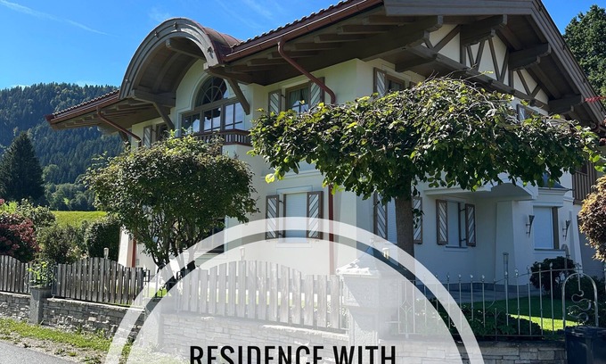 Hallerndorf Apartamento | Auhäusl Residence for 6 with private Sauna & Garden
