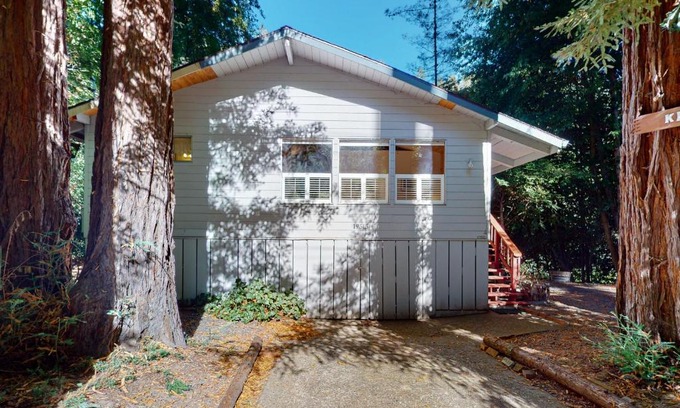 Northwood Casa | Aunt Ginny's River View