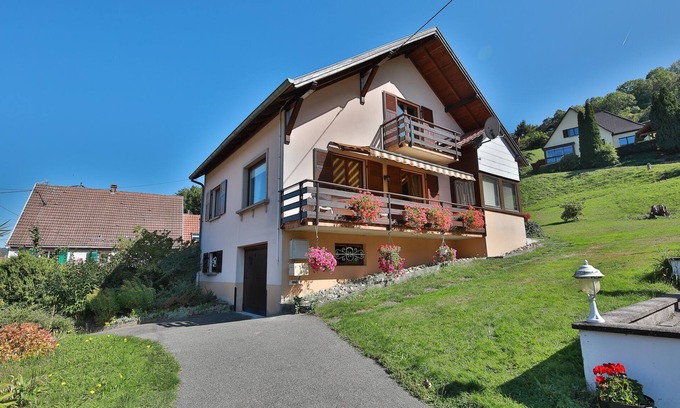 Luttenbach-pres-Munster Casa | Auntie's house sleeps 4.