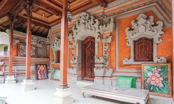 Ubud City-Centre Hotel | Aurora House Ubud