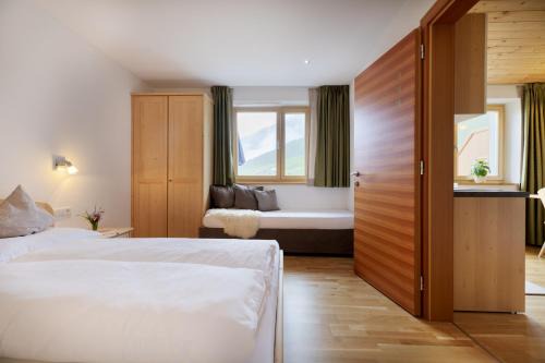 Malles Venosta Apartamento | Ausserglieshof Wohnung Portles