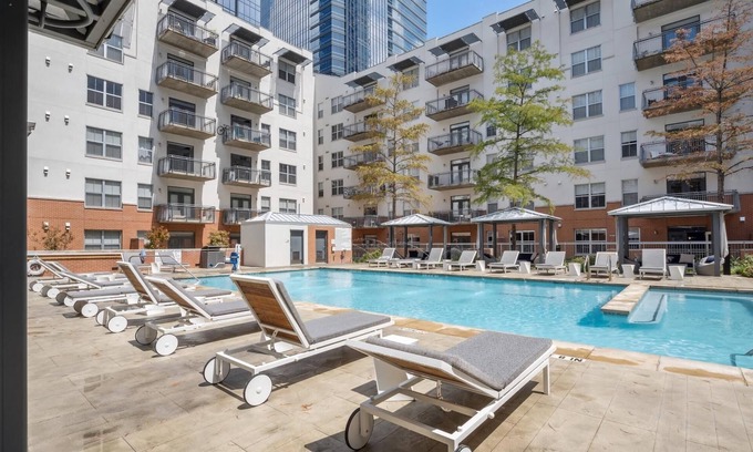 Second Street District Apartamento | Austin Astonishing 2BD 2BA Downtown Apartment