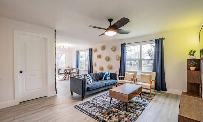 Franklin Park Casa | Austin's Cowboy Retreat