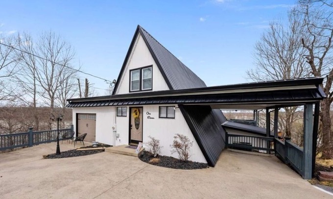 Etoile Casa | Austins Best A-Frame- On Barren River Lake