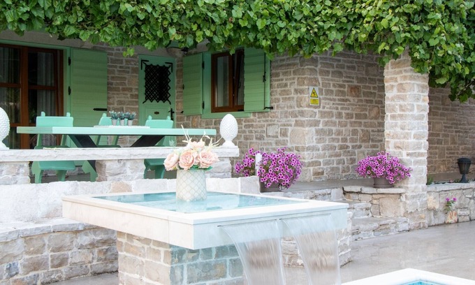 Stankovici Casa | Authentic Dalmatian Treasure Homes - House Wood