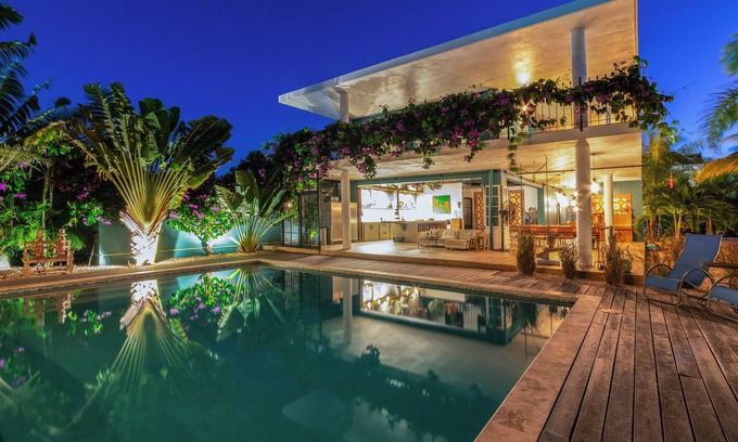 Willemstad Villa | Villa Artavista, a 2-bedroom private villa in the heart of downtown Curacao