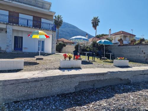 Xylokastro-Evrostina Apartamento | Auxo, Holiday apartments & suites on the sea