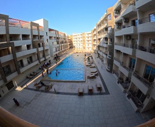 Al Mamsha El Seyahi Apartamento | avenue compound