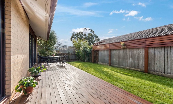 Narrabundah Casa | Awesome family House & Studio