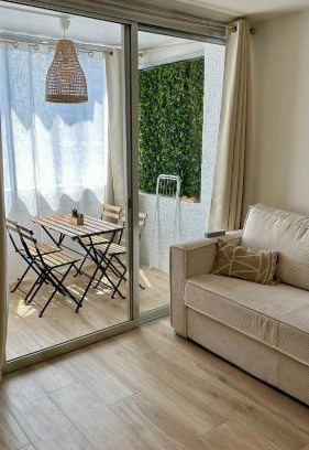 Saint-Laurent-du-Var Apartamento | Azur & Chill - à proximité Mer Train Bus Aéroport