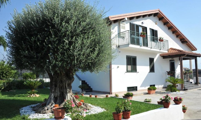 Santa Maria la Carita Cama Y Desayuno | Cascina Fiorita B&B