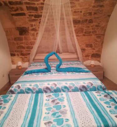 Old Town Cama Y Desayuno | B&B S.Antonio