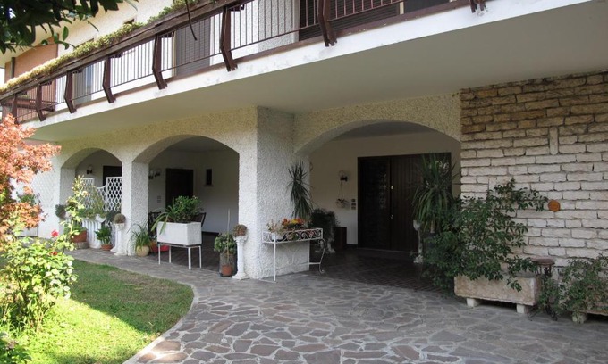 Rivoltella Cama Y Desayuno | B&B Villa Filotea & Apartment