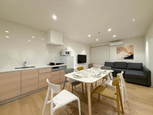 Hiroshima City Centre Apartamento | b hotel Nikkei Central 3BR Apt Close to Shopping & Dining