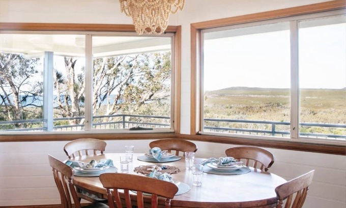 Angourie Casa | Baan Lek Sabai - Oceanstays