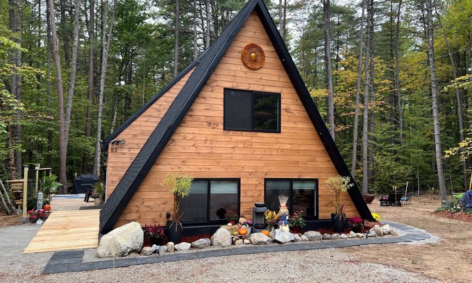 Carroll County Casa | Baby Chocorua at White Lake sleeps 9