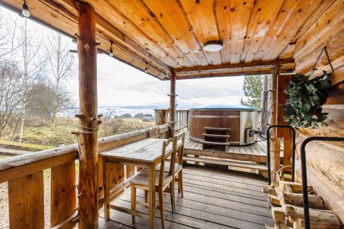 Huba Casa | Bacovka Szlembark- jacuzzi, kominek, widok na Tatry