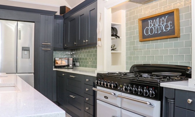 Bursledon Cabaña | Bailey Cottage