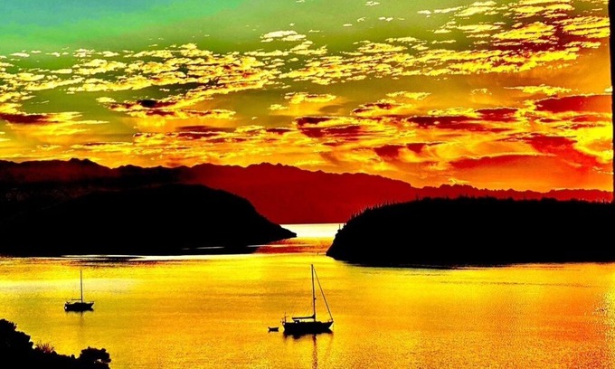 Mulegé Villa | Baja Beach Front Casita, Private Beach, hot Spring. Lots of Beach Toys Included