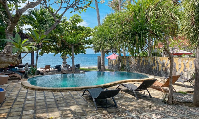 Amed Hotel | Bali Bhuana Beach Cottage