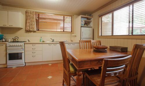 Brisbane Waterfront Casa | Bali Hut