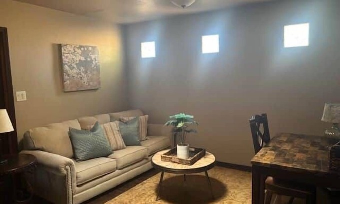 North Valley Casa | Balloon House Hideaway LLC