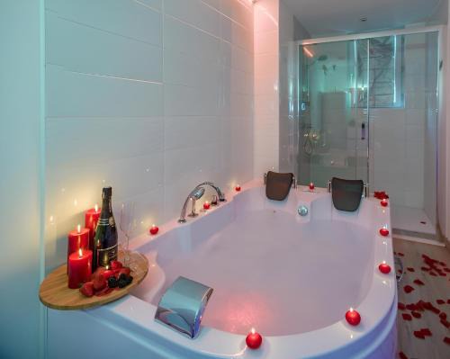 Troyes Apartamento | Balnéo hyper centre, Calme, Equipé, Proche gare, Wifi