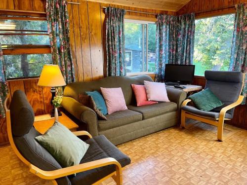 Rosedale Casa | Balsam Lake - 2-Bedroom Cottage #5