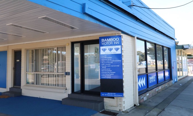 Lakes Entrance Hotel | Bamboo Motor Inn
