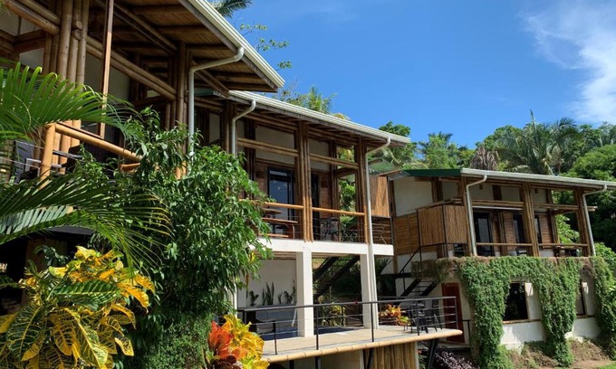 Dominical Cabina | Bambura Hermosa villas