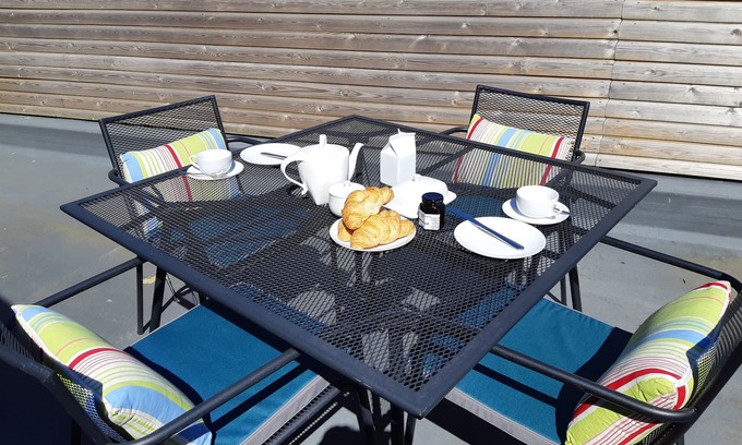 Belford Casa | Conversión bancaria con jardín en la azotea cerca del centro de Ancient Coaching Village