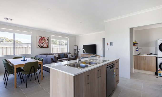 Yanchep Casa | Barefoot2Beach by Swan BnB Management