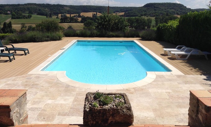 Tournon-d'Agenais Casa | Conversión de granero con piscina privada y vistas impresionantes