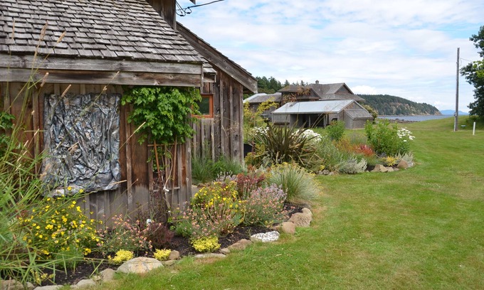 Hornby Island Casa | Suite Granero en Little Tribune Bay, Isla Hornby