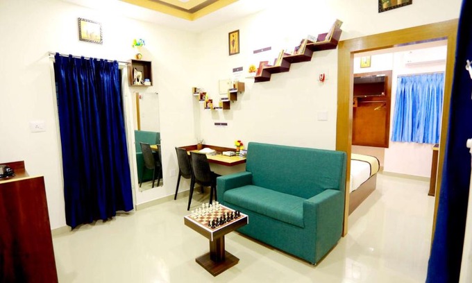 Nedumbassery Hotel | Base9 Cochin Airport Hotel