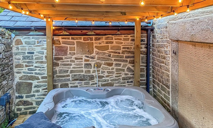 High Peak Cabaña | Basin Cottage - UK45209