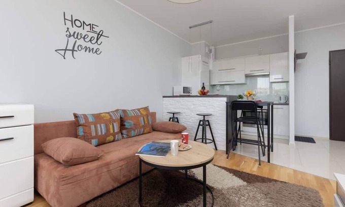 Warsaw Apartamento | Batalionów Chłopskich 87A | Apartment | Parking