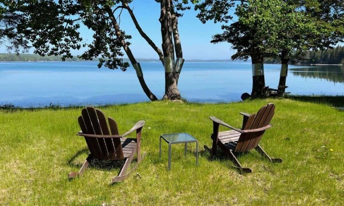 Brooklin Cabaña | Close Call - Una encantadora cabaña frente al mar