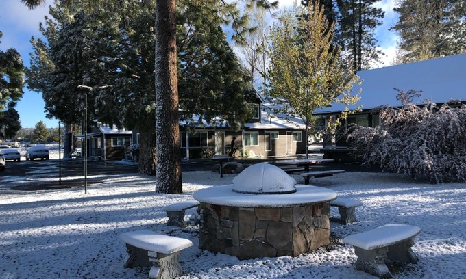 Big Bear Lake Hotel | Bay Meadows Resort