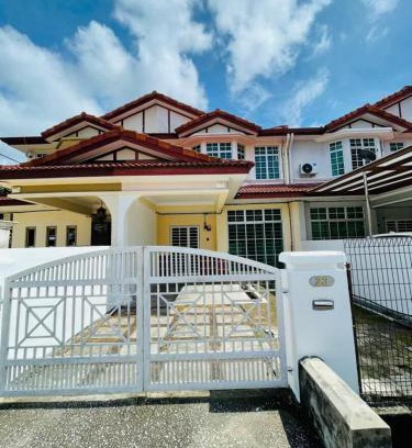 Bayan Lepas Casa | Bayan Homestay Bayan Lepas Penang