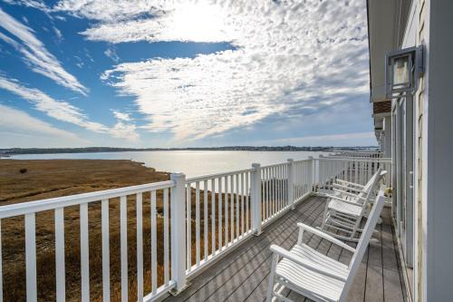 Bethany Beach Casa | Bayfront Coastal Paradise with Pool