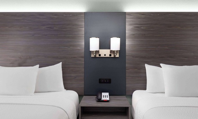 Creedmoor Hotel | Baymont by Wyndham Creedmoor