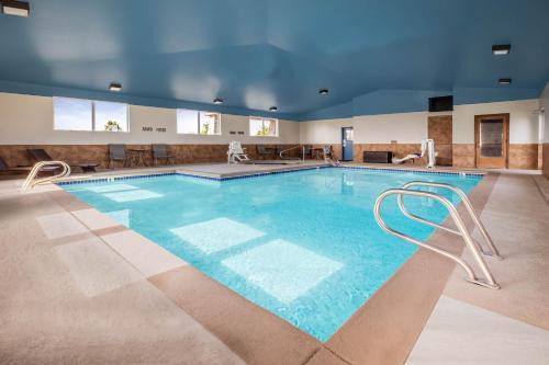 Tri-Cities Hotel | Baymont by Wyndham Tri-Cities/Kennewick WA