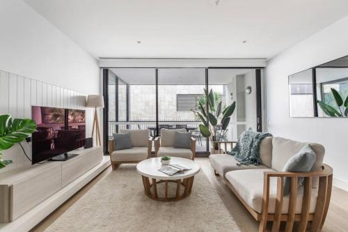 Mornington Apartamento | Bayside Calm - Walk to Mornington Foreshore and Dining