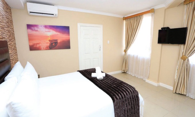 South Beach Hotel | Bayside Hotel 100