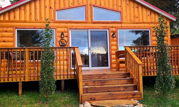 Elcho Cabina | Bayview Cabin en la pintoresca cadena de lagos de 7 millas de Northwoods