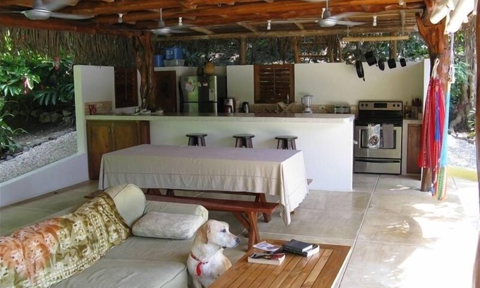 Playa Guiones Casa | Frente a la playa Casi! 2 Minutos a Surf & Beach, complejo de la familia hermosa.